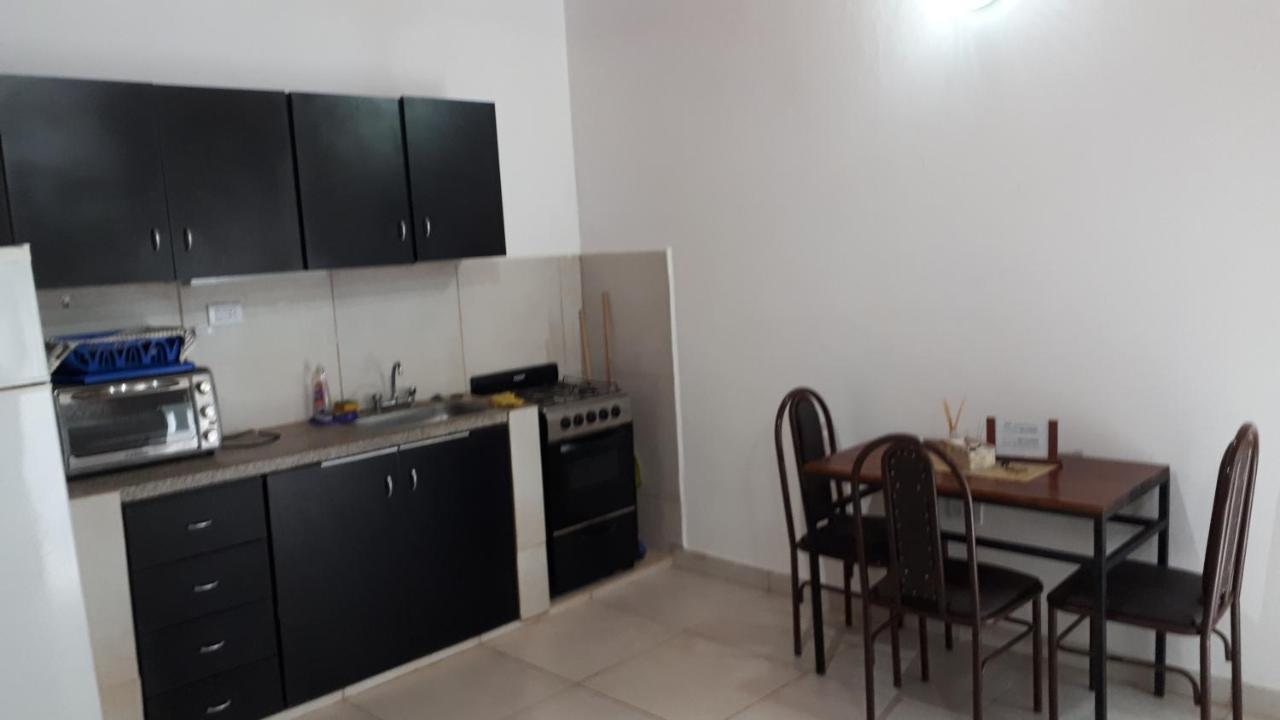 Depto Amplio C/Cochera Apartment Corrientes Ngoại thất bức ảnh